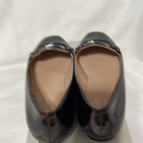 Everyday loafers. Gorgeous Patent leather print! - Picture 3 of 5